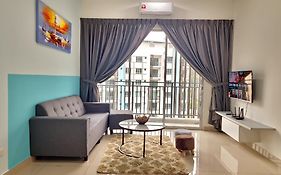 Seremban Pool View 5-6 Pax Suite